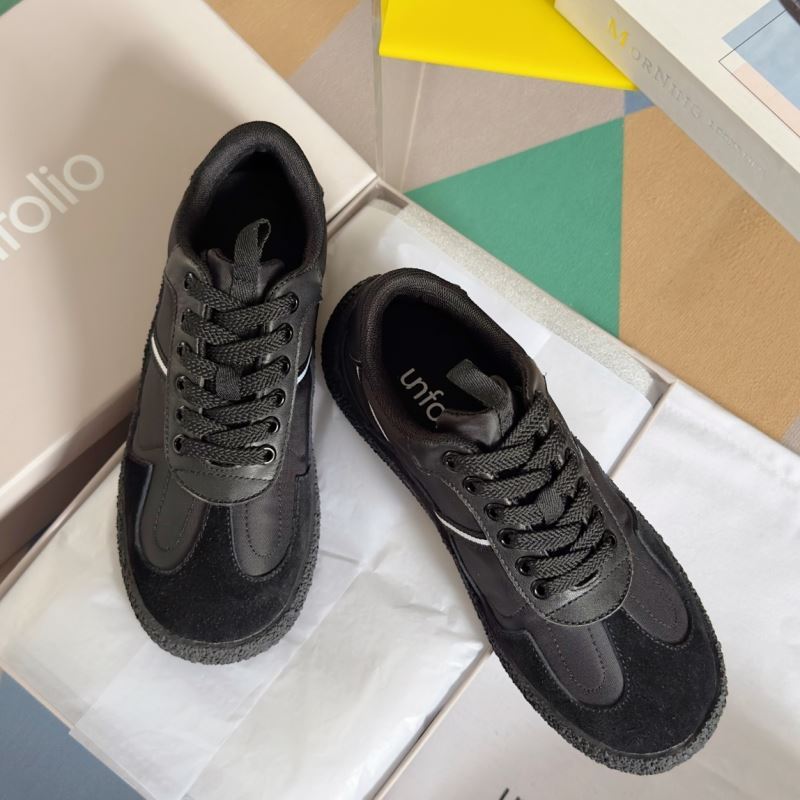 Unfolio Shoes